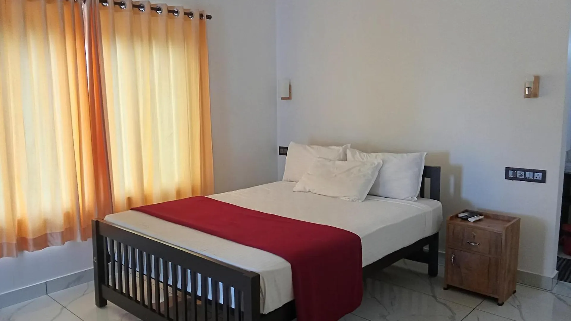 Appu'S Nido Hotel Pallipuram Guest house