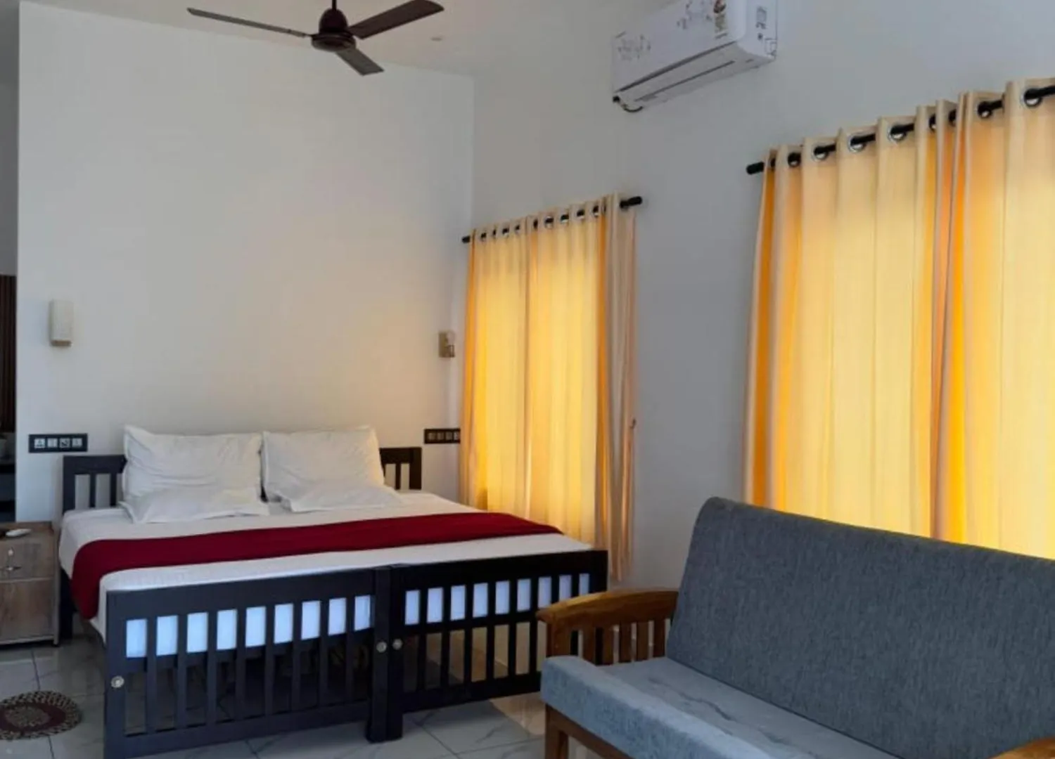 Appu'S Nido Hotel Pallipuram Guest house